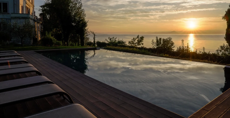 Castello Caratti Lake Garda Vacation Villa - Italy