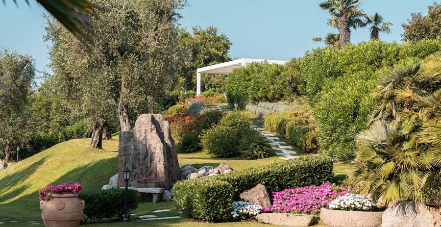 Gabrielle Estate Italy Vacation Villa - Lake Garda