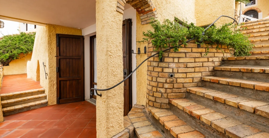 Villa Marmotta Sardinia Vacation Villa - Italy