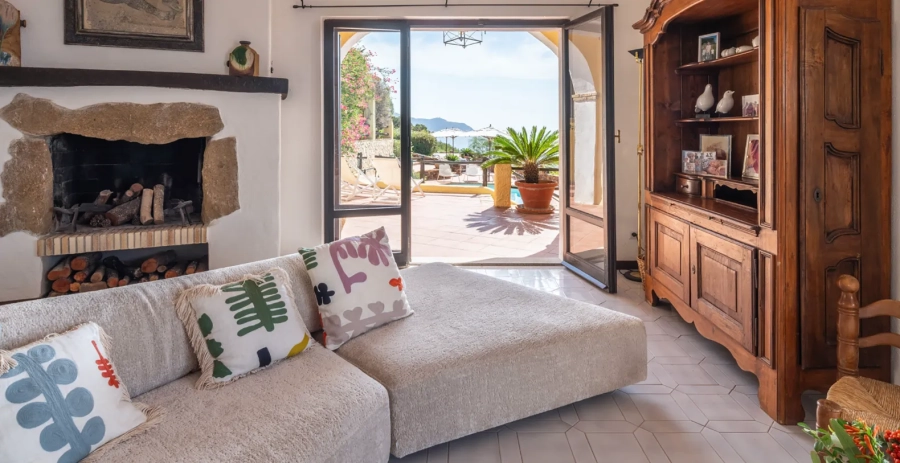 Villa Marmotta Sardinia Vacation Villa - Italy