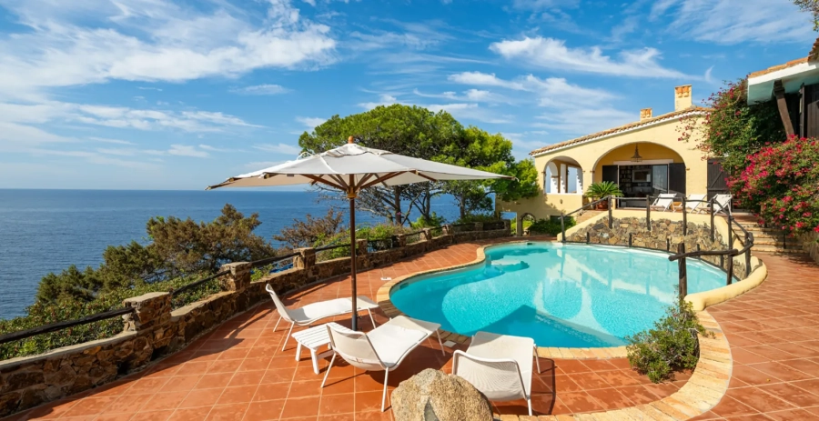 Villa Marmotta Sardinia Vacation Villa - Italy