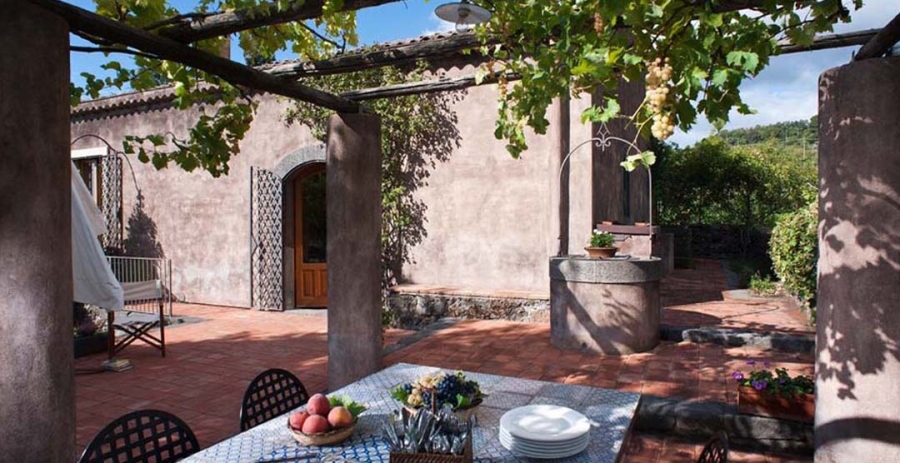 Palmento Monterosso Sicily Vacation Villa - Trecastagni