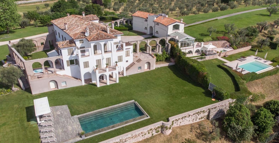 Tenuta Le Selve Italy Vacation Villa - Lake Garda