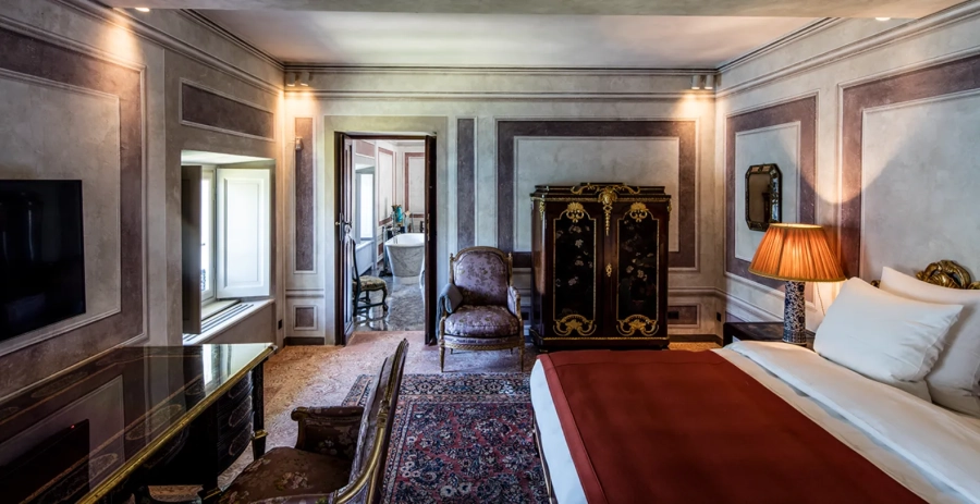 Villa Balbiano Lake Como Vacation Villa - Italy