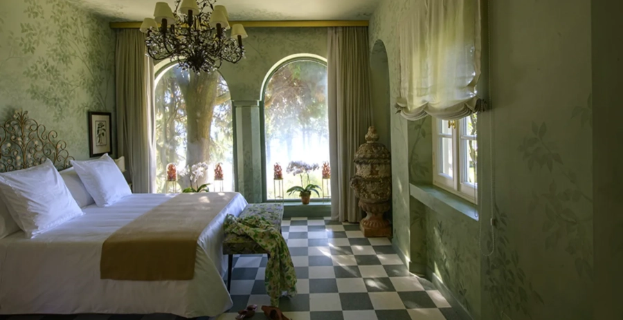 Villa Bonomi Lake Como Vacation Villa - Italy