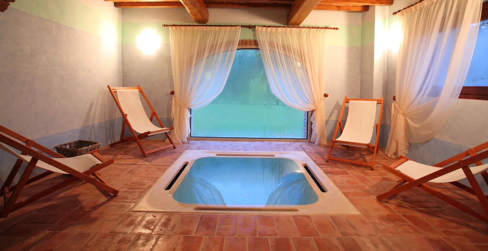 Villa Casa Rossa Italy Vacation Villa - Reggello, Tuscany