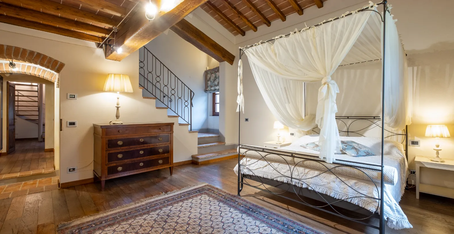 Villa Casa Rossa Italy Vacation Villa - Reggello, Tuscany