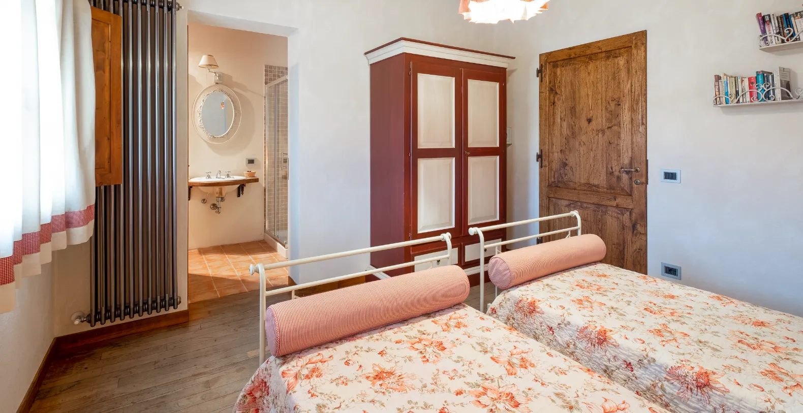 Villa Casa Rossa Italy Vacation Villa - Reggello, Tuscany