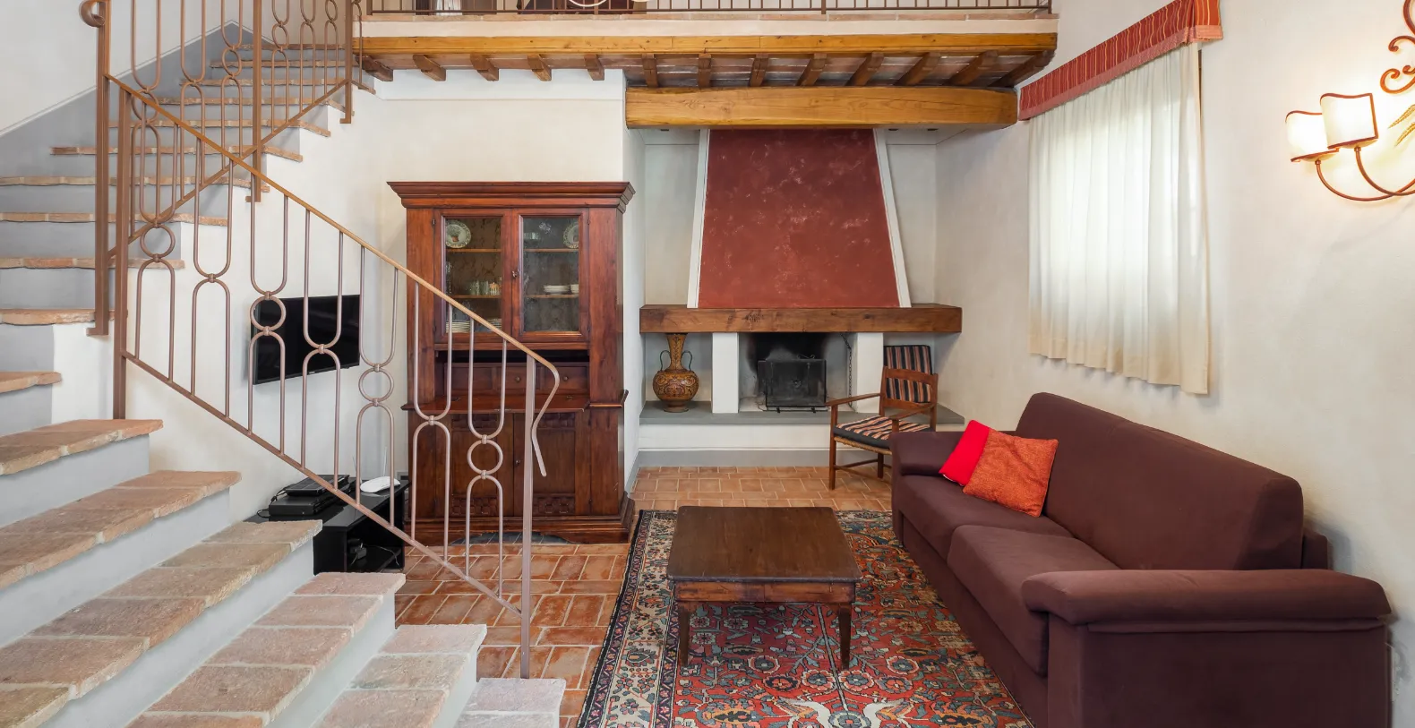 Villa Casa Rossa Italy Vacation Villa - Reggello, Tuscany