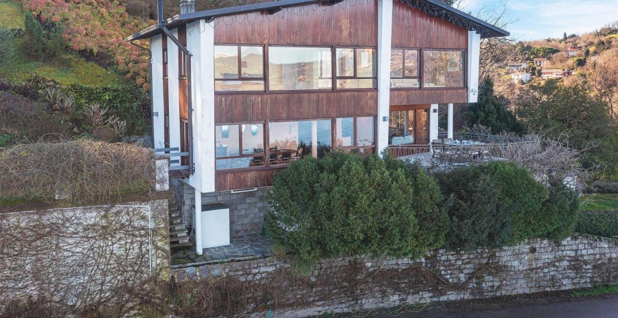 Villa La Rocca Lake Maggiore, Italy Vacation Villa - Arona