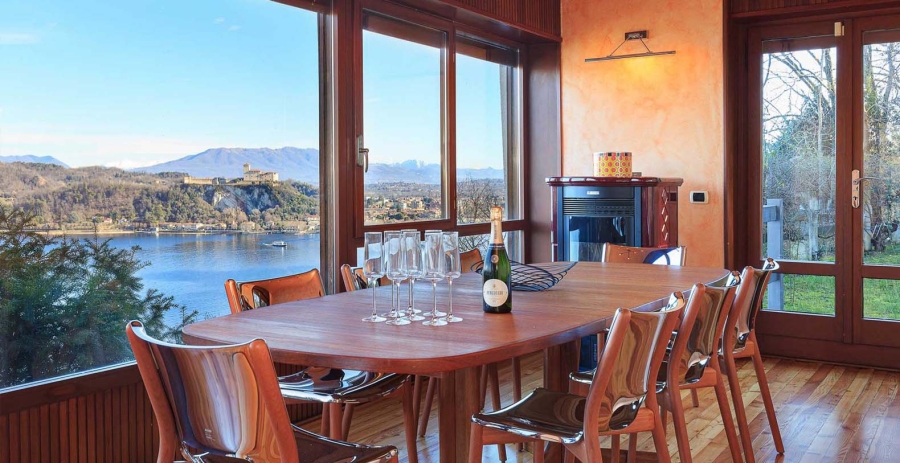 Villa La Rocca Lake Maggiore, Italy Vacation Villa - Arona