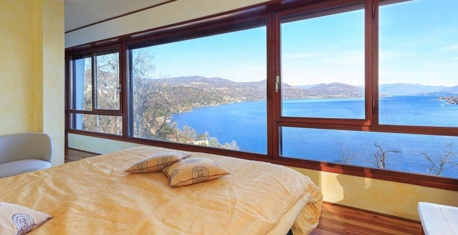 Villa La Rocca Lake Maggiore, Italy Vacation Villa - Arona