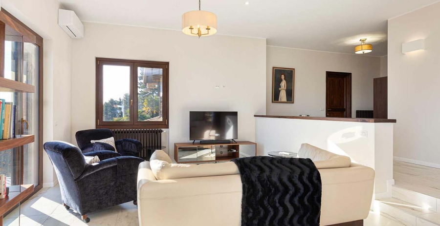 Villa Mirella Lake Maggiore, Italy Vacation Villa - Dagnente