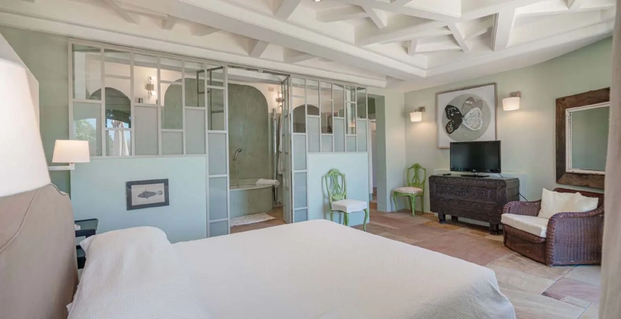 Twin bedroom with rustic Sardinian touches