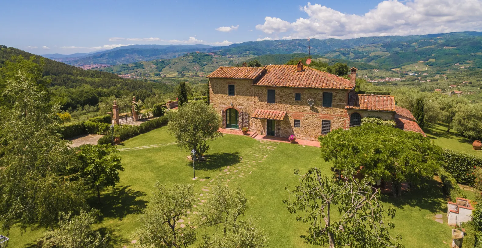 Villa Roncovisi Italy Vacation Villa - Tuscany