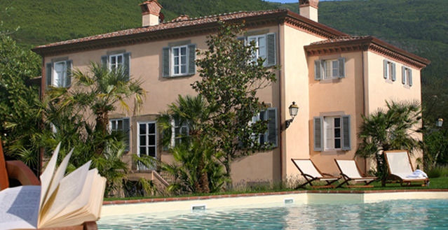 Elegant Manor, Capannori, Tuscany, Italy