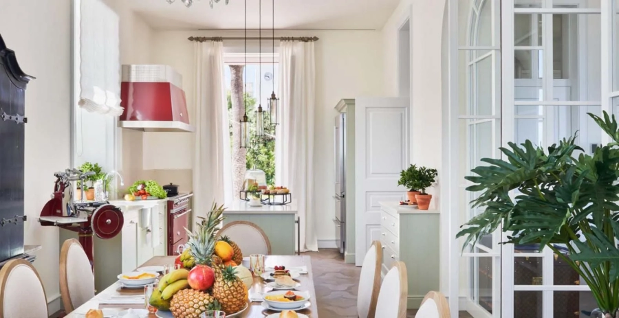 Red Chalet Algarve Vacation Villa - Portugal