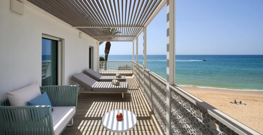 Red Chalet Algarve Vacation Villa - Portugal