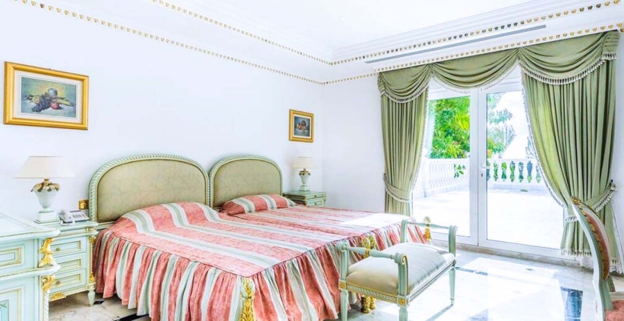 Marbella Palace Marbella Vacation Villa - Puerto Banus