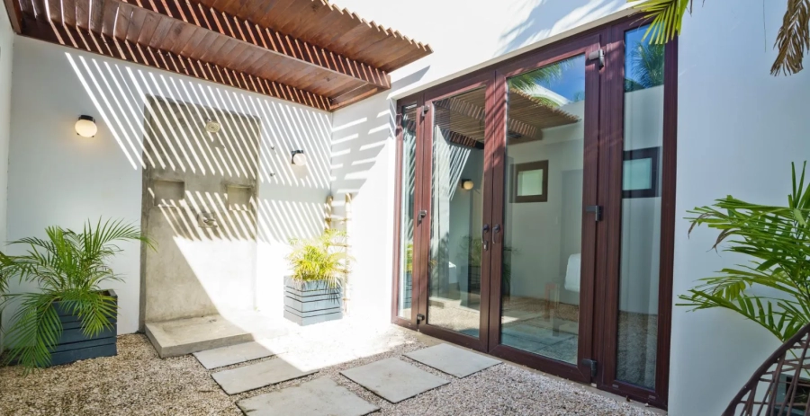 Castaway Villa  Vacation Villa - Belize