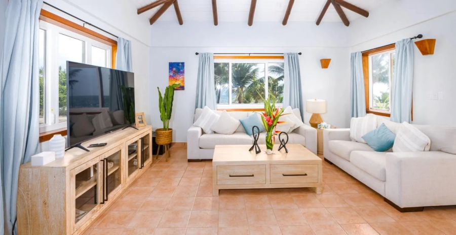  Dolphin Beach Villa  Vacation Villa - Belize