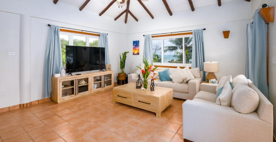  Dolphin Beach Villa  Vacation Villa - Belize