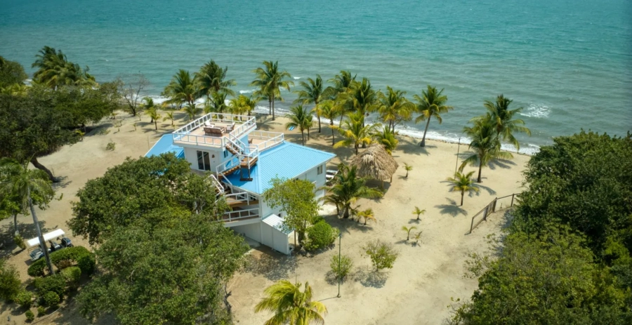  Dolphin Beach Villa  Vacation Villa - Belize