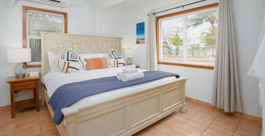  Dolphin Beach Villa  Vacation Villa - Belize