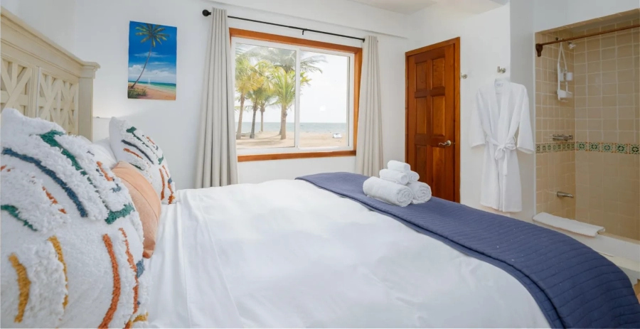  Dolphin Beach Villa  Vacation Villa - Belize