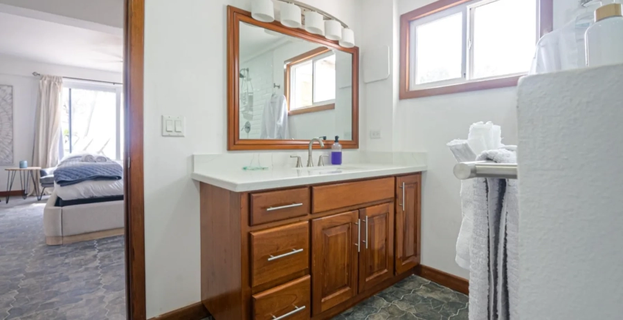  Dolphin Beach Villa  Vacation Villa - Belize