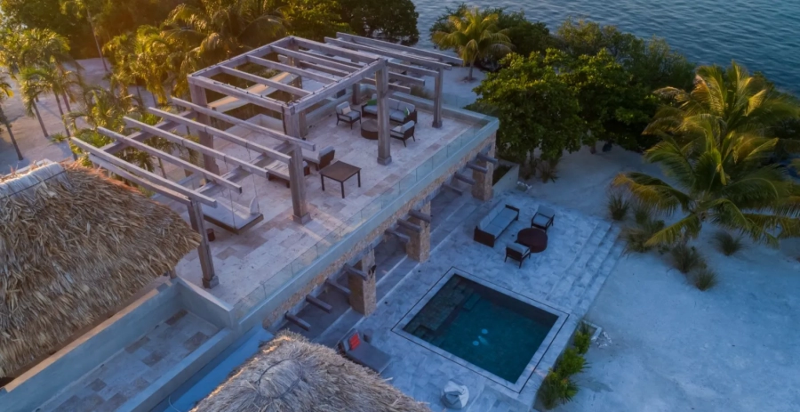 Gladden Island  Vacation Villa - Belize