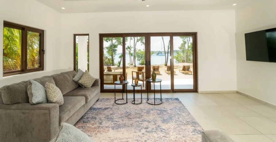 Island Breeze Villa  Vacation Villa - Belize