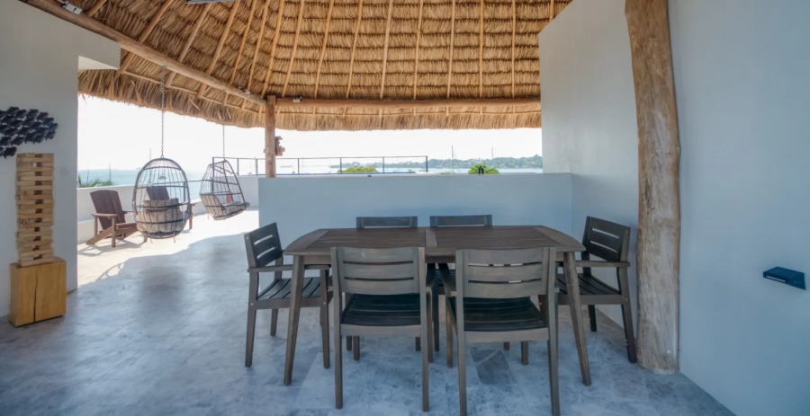 Island Breeze Villa  Vacation Villa - Belize