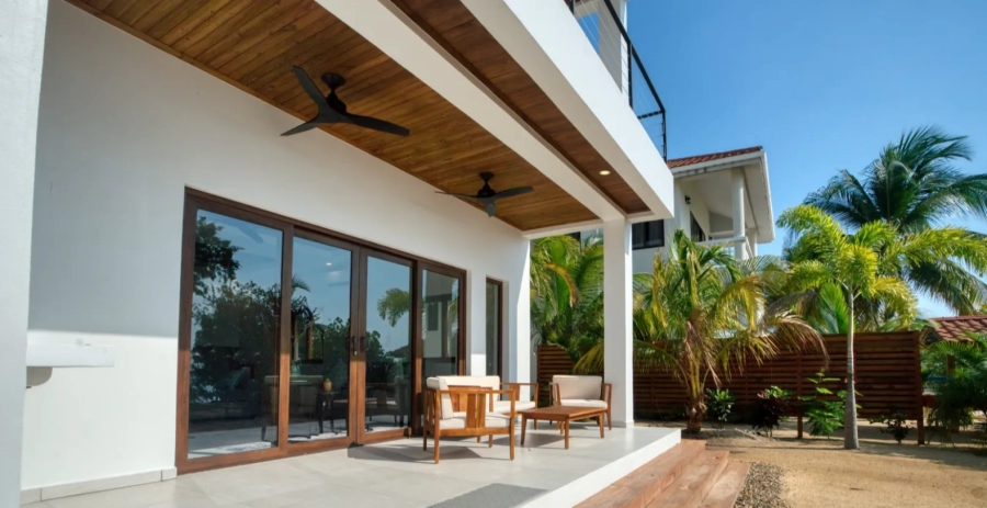 Island Breeze Villa  Vacation Villa - Belize