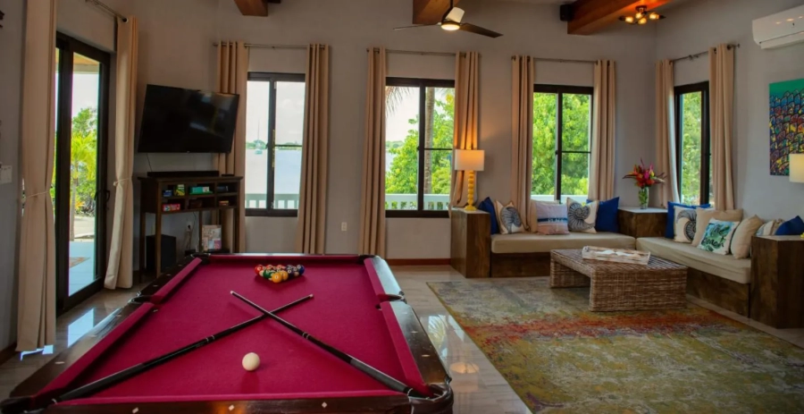 Island Time  Vacation Villa - Belize