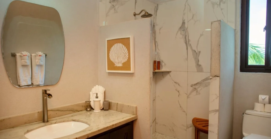 Island Time  Vacation Villa - Belize