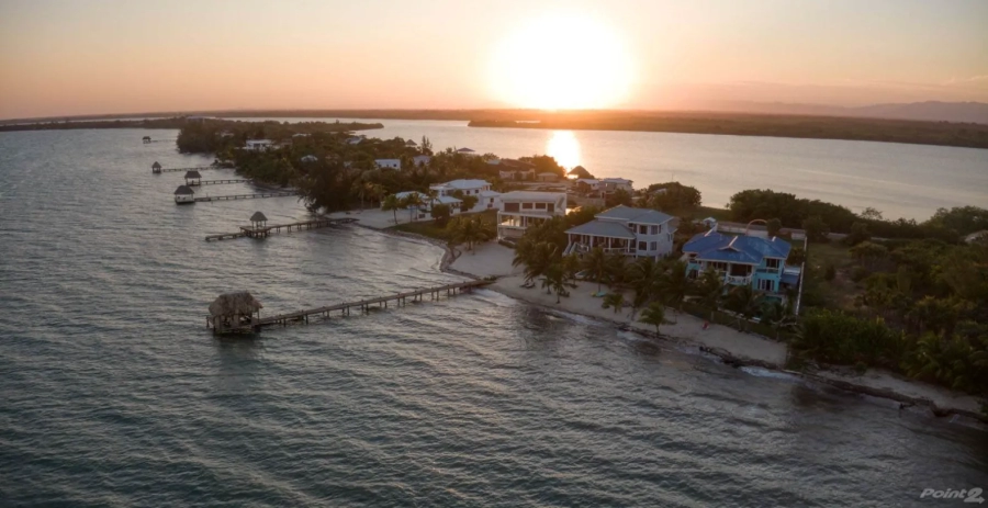 Kairos Villa  Vacation Villa - Belize