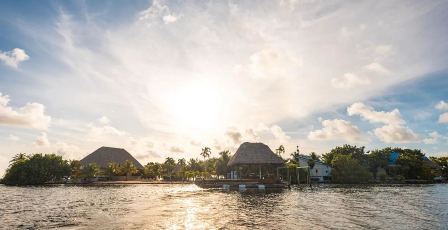 Kanu Island  Vacation Villa - Belize