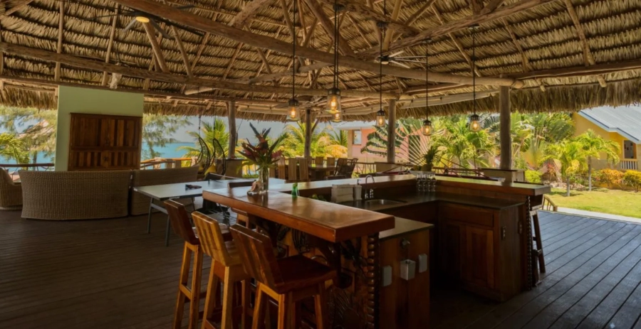 Little Harvest Caye  Vacation Villa - Belize