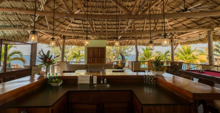 Little Harvest Caye  Vacation Villa - Belize