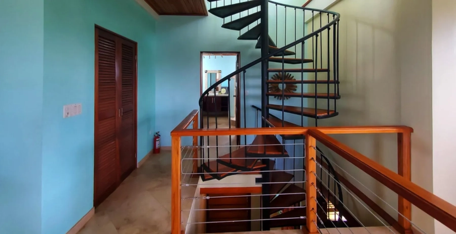 Lucky Duck Villa Vacation Villa - Belize