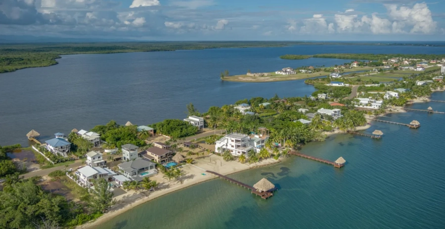 Maya Alux Vacation Villa - Belize