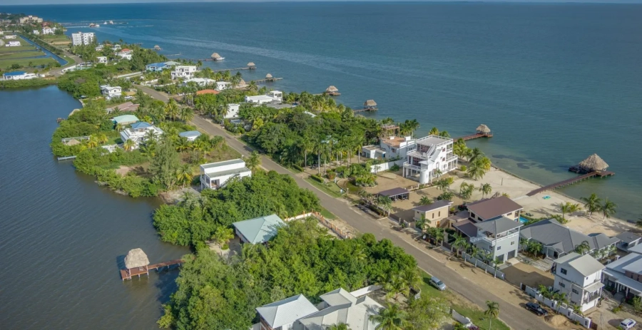 Maya Alux Vacation Villa - Belize