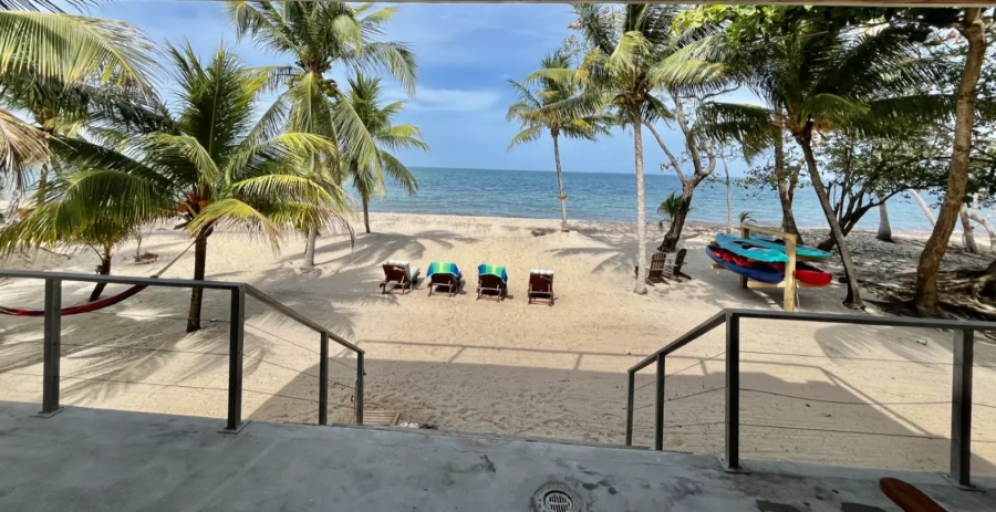Mayatai Beach Villa Vacation Villa - Belize