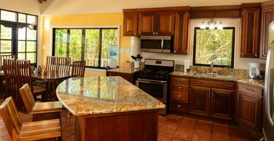 Mission Bay  Vacation Villa - Belize