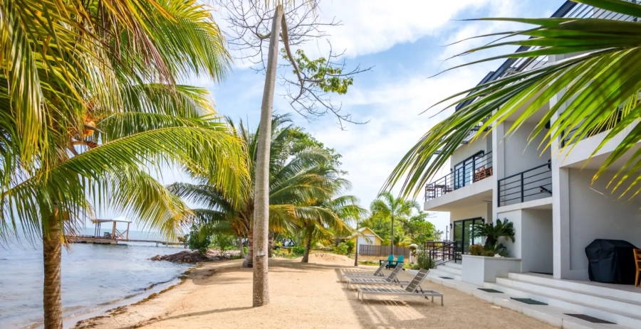 Sunset Gecko  Vacation Villa - Belize