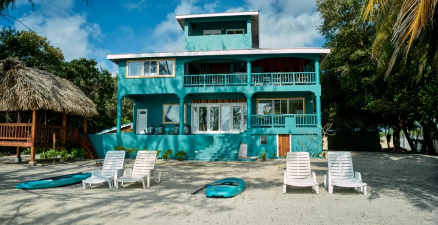 Toucan Dance  Vacation Villa - Belize