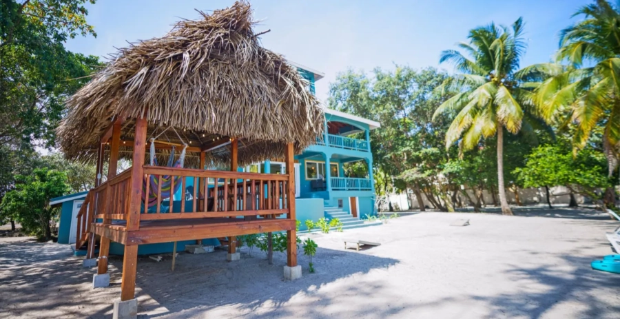Toucan Dance  Vacation Villa - Belize
