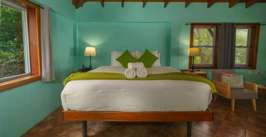 Toucan Dance  Vacation Villa - Belize