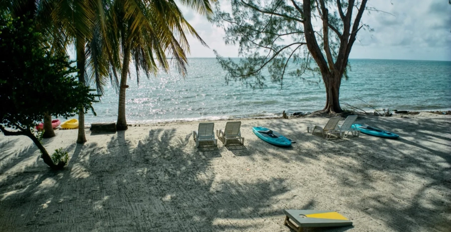 Toucan Dance  Vacation Villa - Belize